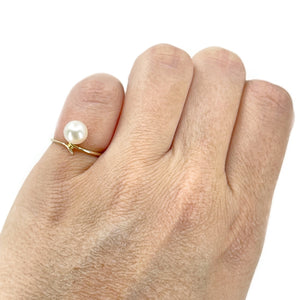 Petite Retro Vintage Japanese Saltwater Akoya Cultured Pearl Ring- 14K Yellow Gold Size 4