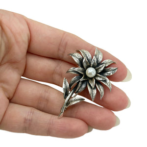Flower Vintage Japanese Saltwater Akoya Cultured Pearl Detailed Brooch- Sterling Silver