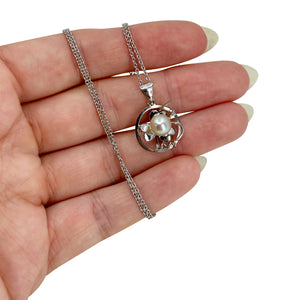 Gray Japanese Saltwater Akoya Cultured Pearl Vintage Clover Pendant- Sterling Silver 15.50 Inch