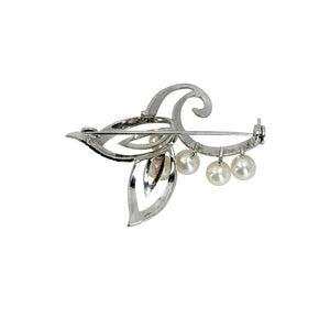 Engraved Leaf Swirl Mid Century Japanese Saltwater Akoya Cultured Pearl Elvish Vintage Brooch- Sterling Silver