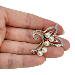 Engraved Leaf Swirl Mid Century Japanese Saltwater Akoya Cultured Pearl Elvish Vintage Brooch- Sterling Silver
