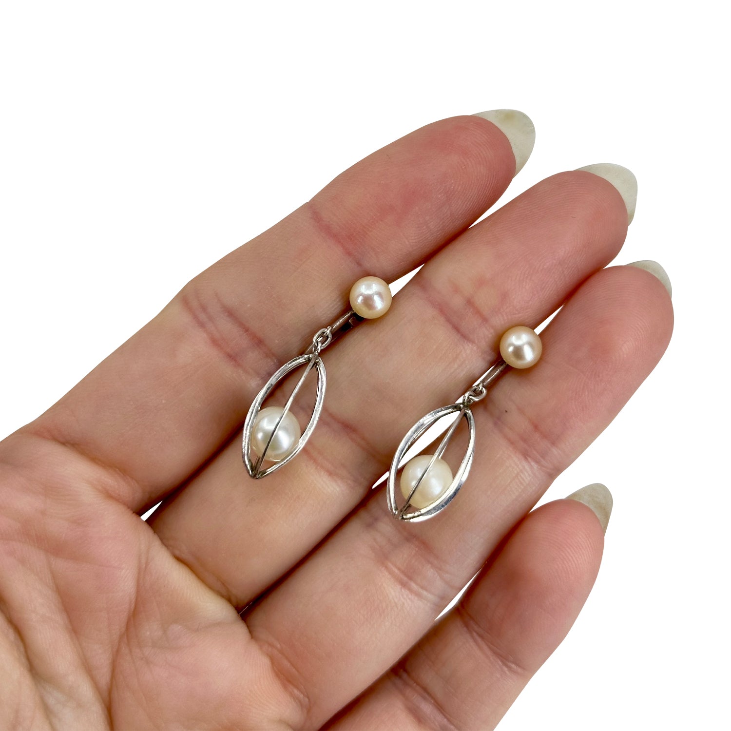 Vintage Cadge Dangle Japan Akoya Saltwater Cultured Pearl Screwback Earrings- Sterling Silver