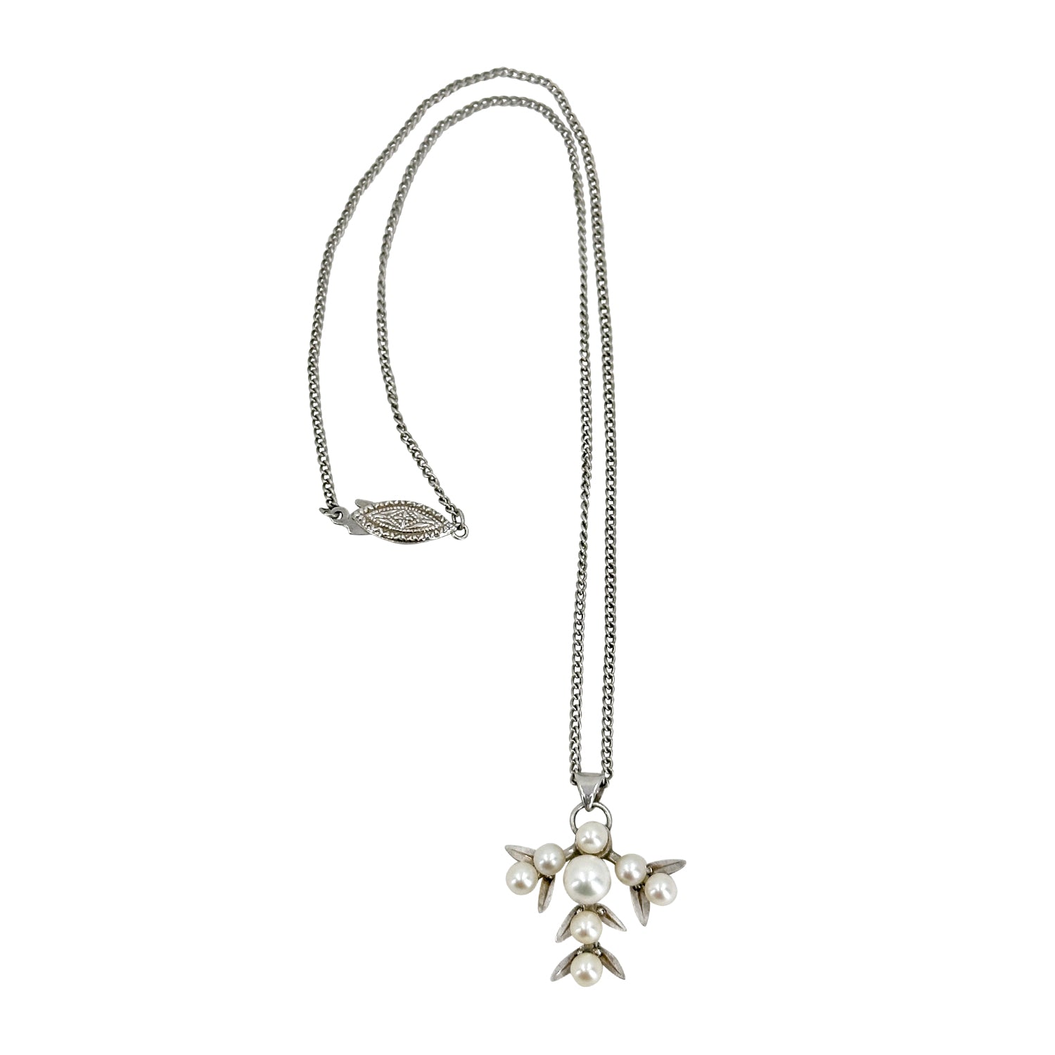 Leafy Vintage Japanese Saltwater Cultured Akoya Pearl Vintage Pendant Necklace- Sterling Silver 15.75 Inch