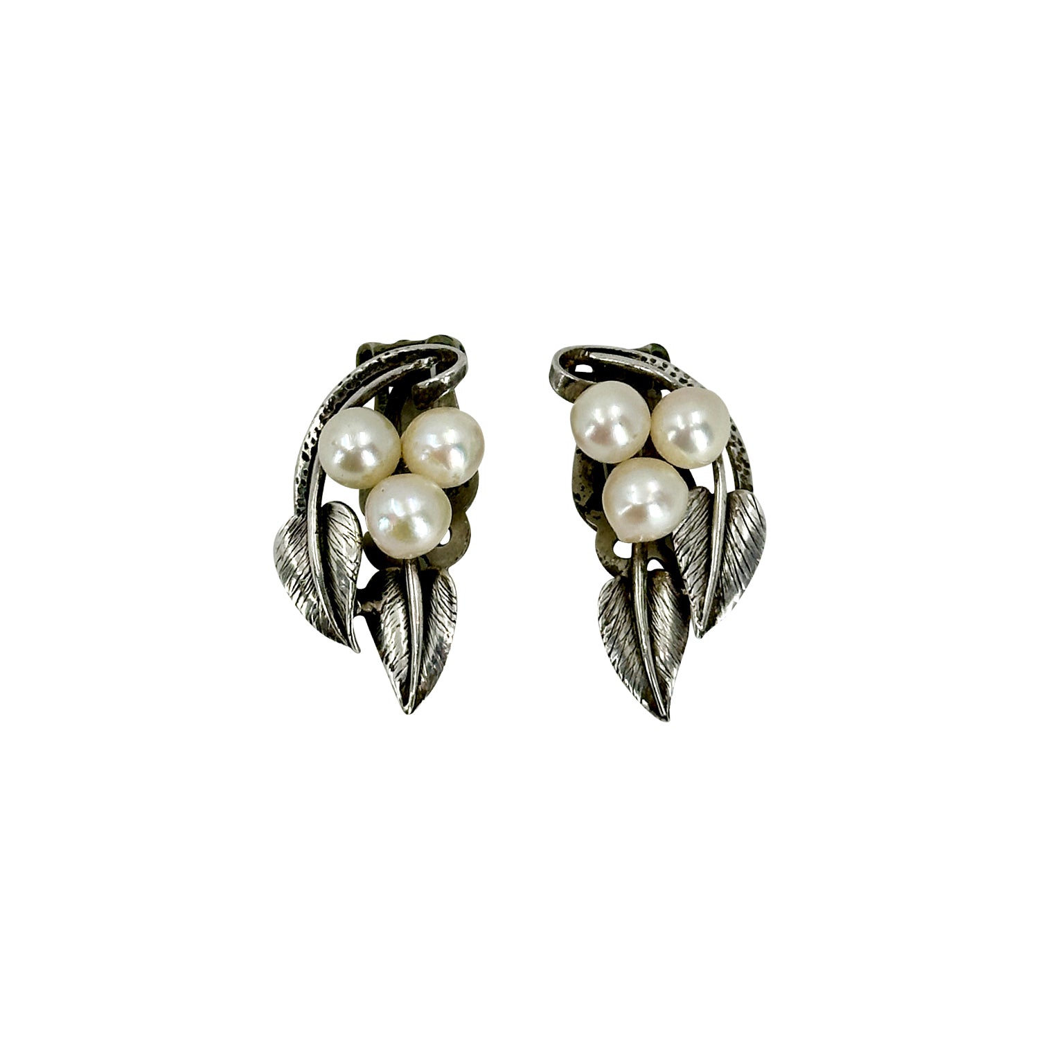 Vintage Mings Of Honolulu Saltwater Akoya Cultured Pearl Screwback Leaf Earrings- Sterling Silver