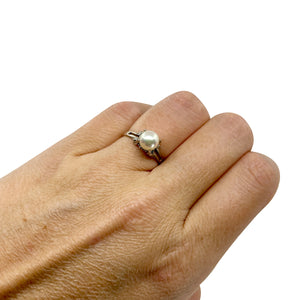 Leafy Split Shank Solitaire Japanese Saltwater Akoya Cultured Pearl Vintage Ring- Sterling Silver Sz 6.25