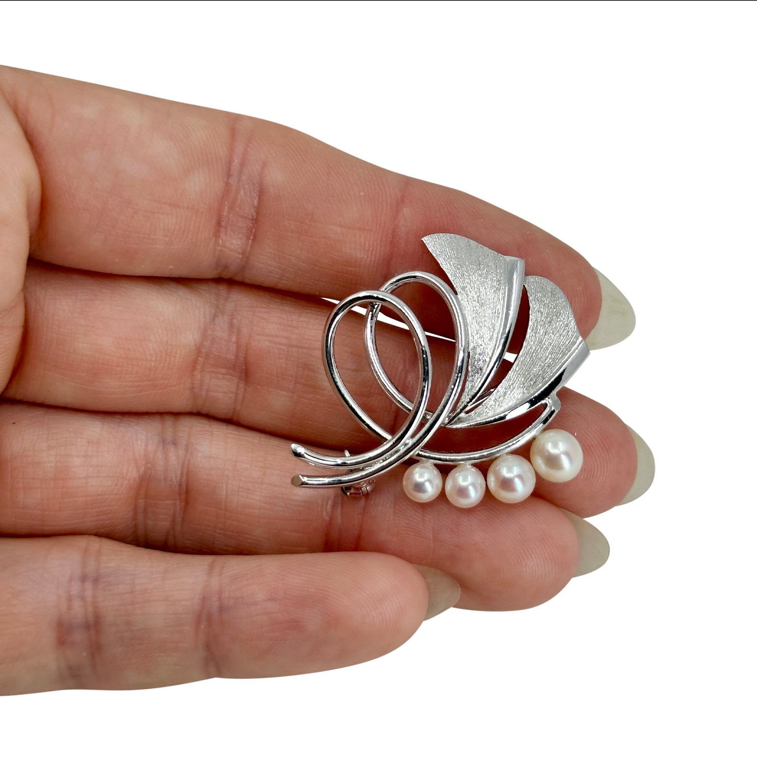 Vintage Mikimoto Ginko Leaf Japanese Saltwater Akoya Cultured Pearl Designer Brooch- Sterling Silver