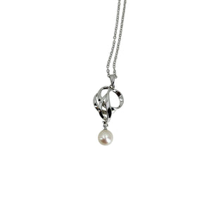 Tasaki Ribbon Pearl Designer Akoya Saltwater Cultured Pearl Pendant- Sterling Silver 18 Inch