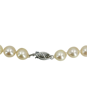 Choker Mid-Century Retro Cultured Akoya Pearl Necklace Strand - 14K White Gold 15.25 Inch