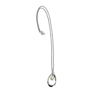 Mikimoto Pearl Island Vintage Solitaire Saltwater Akoya Cultured Pearl Designer Pendant Necklace- Sterling Silver