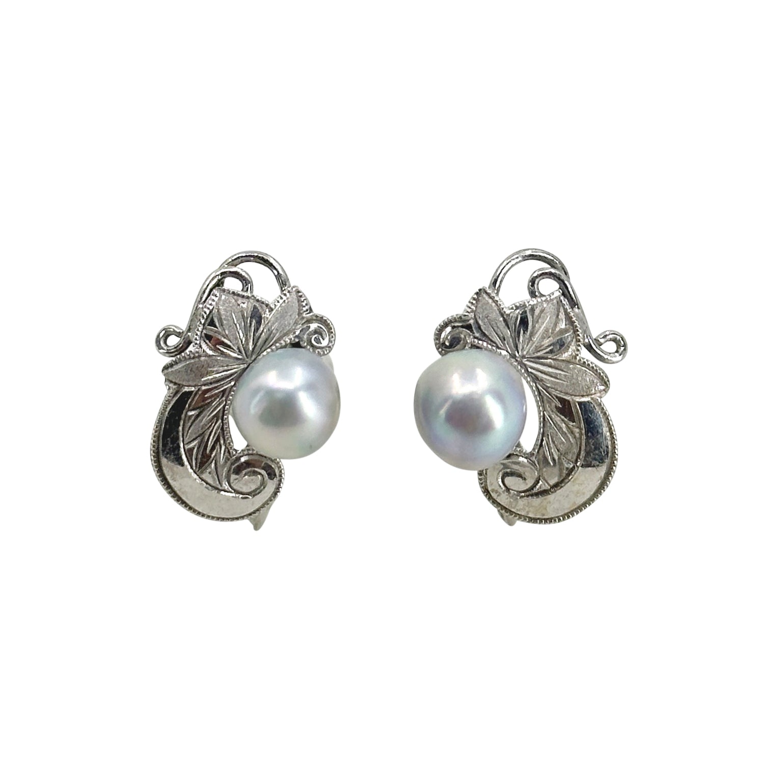 Engraved Vine Japanese Akoya Saltwater Cultured Pearl Vintage Screwback Earrings- Sterling Silver