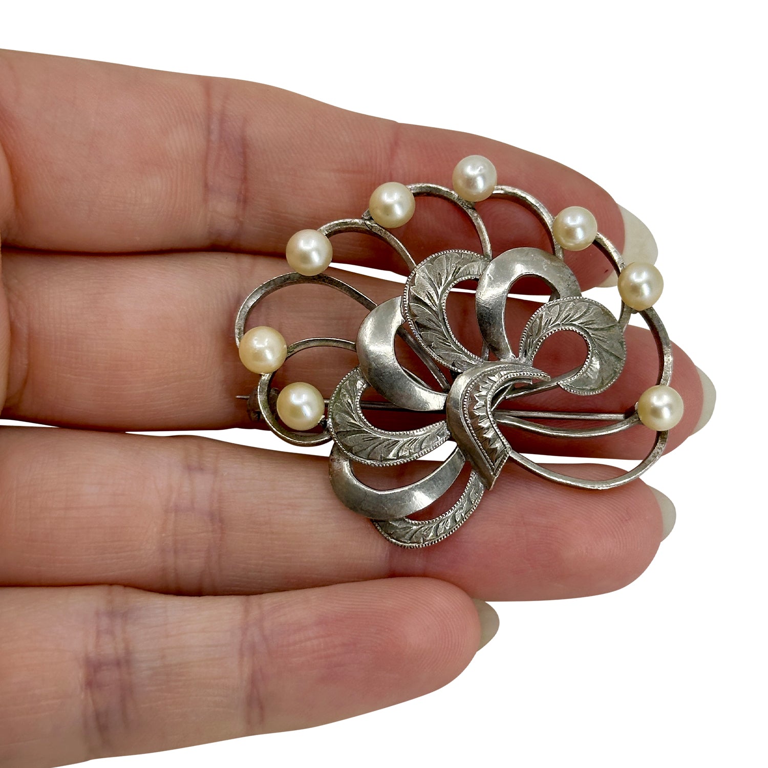 Engraved Vintage Swirl Japanese Saltwater Akoya Cultured Pearl Nouveau Brooch- Sterling Silver