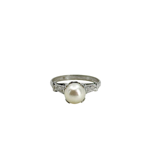 Mid Century Engraved Solitaire Japanese Saltwater Akoya Cultured Pearl Vintage Ring- Sterling Silver Sz 7