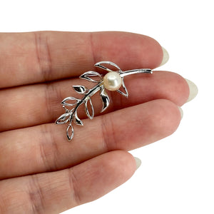 Delicate Leafy Japanese Saltwater Akoya Cultured Pearl Vintage Pendant Brooch- Sterling Silver