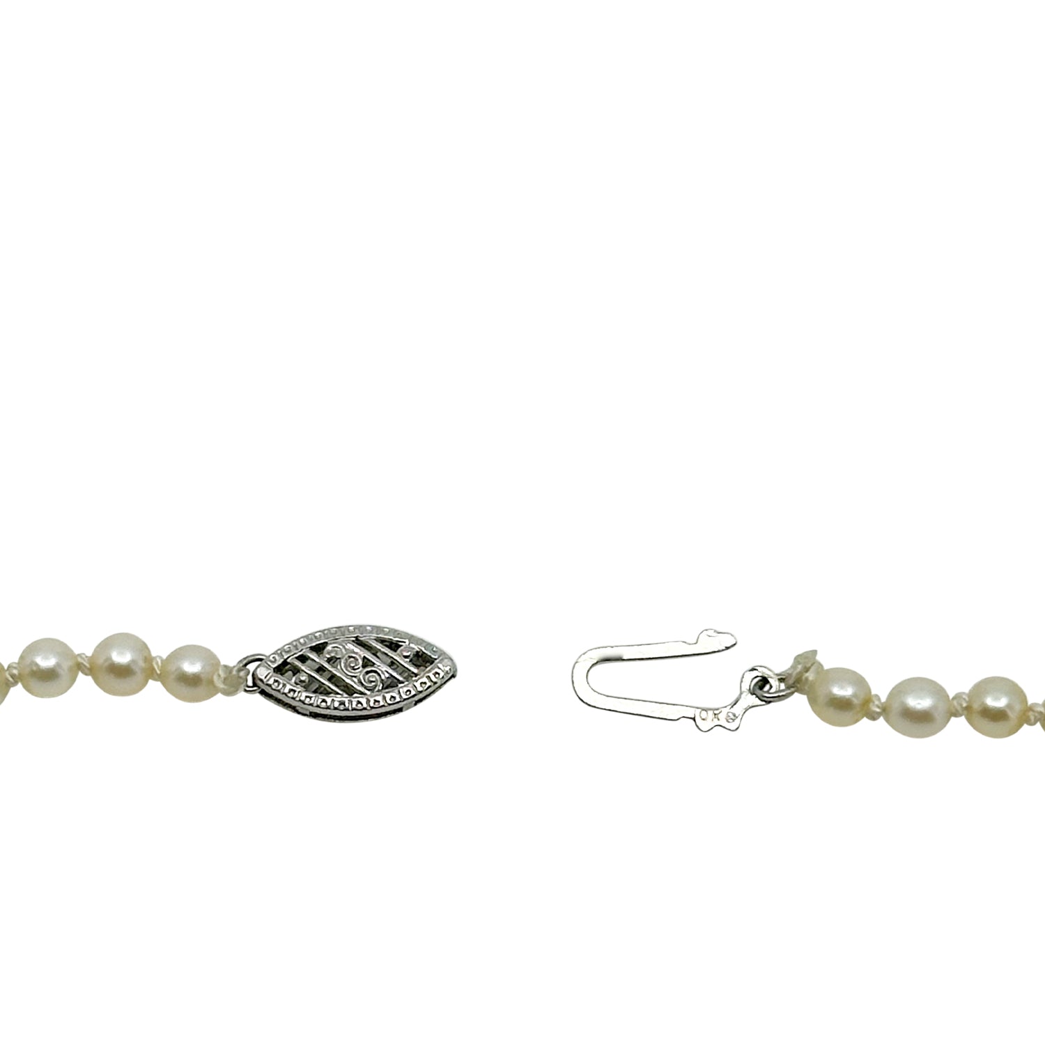 Quality Vintage Japanese Cultured Saltwater Akoya Pearl Mid Century Necklace - 10K White Gold 20.75 Inch