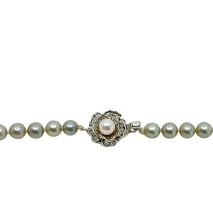 Light Gray Vintage Mid Century Japanese Saltwater Cultured Akoya Pearl Necklace - Silver 17.75 Inch