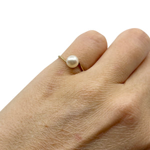 Sultan Hawaii Vintage Japanese Saltwater Akoya Cultured Pearl Ring- 10K Yellow Gold Size 5.50