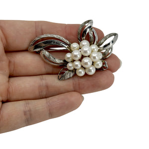 Engraved Floral Cluster Japanese Saltwater Akoya Cultured Pearl Vintage Brooch- Sterling Silver