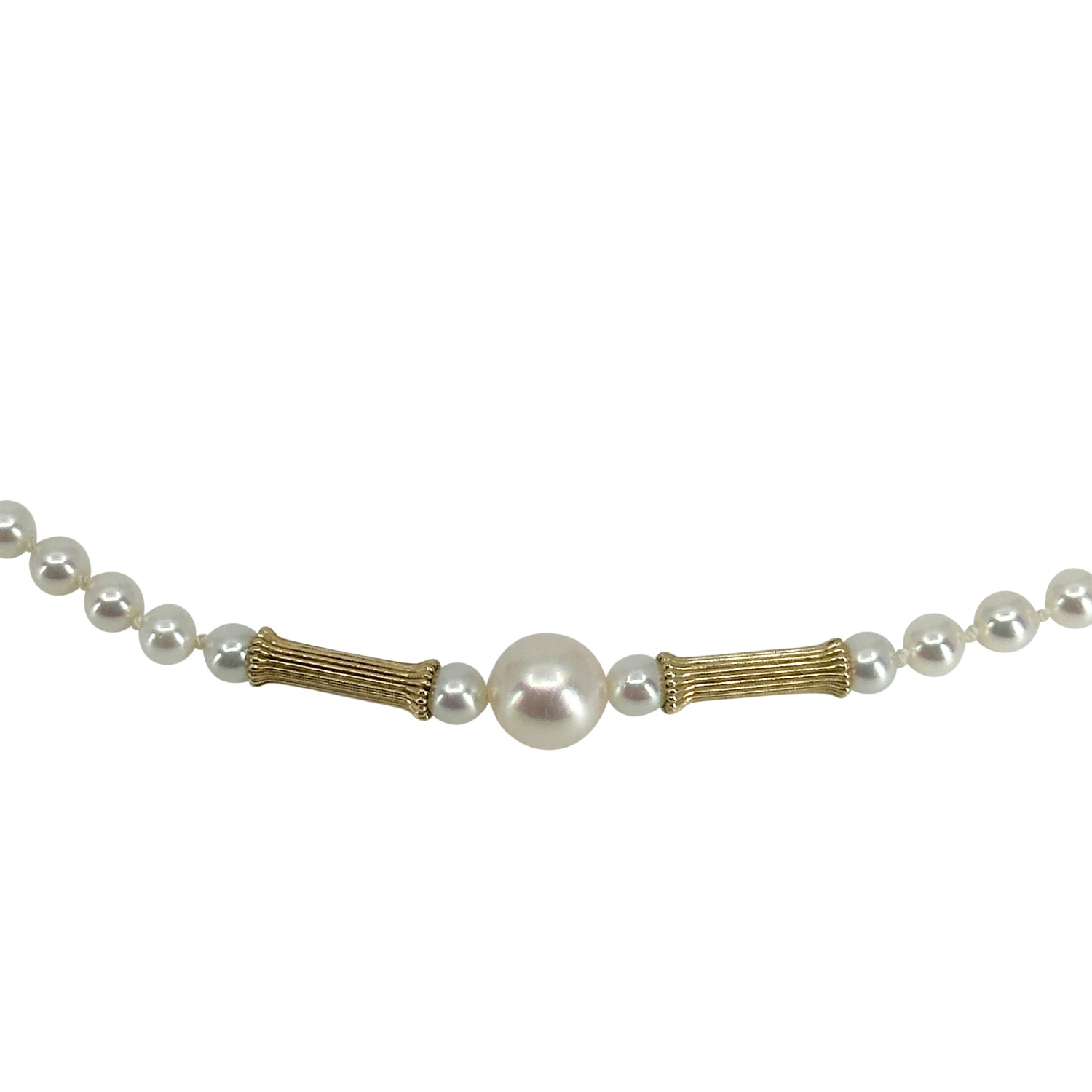 Petite Graduated Japanese Saltwater Akoya Cultured Pearl Mid Century Necklace - 14K Yellow Gold 18.50 Inch