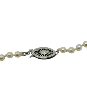 Filigree Vintage Graduated Japanese Cultured Saltwater Akoya Pearl Mid Century Necklace - 10K White Gold 21.50 Inch