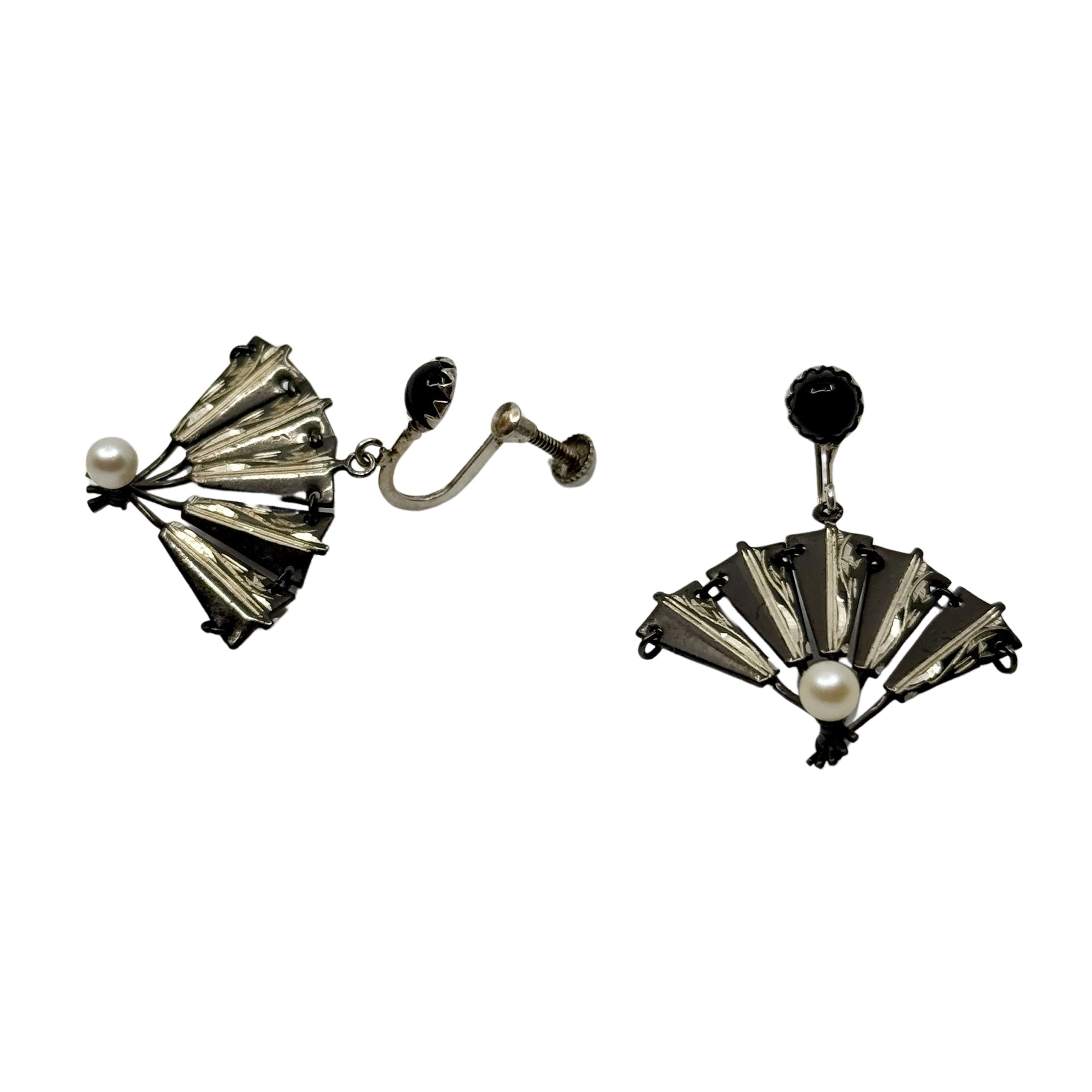 Amita Black Rhodium Saltwater Akoya Cultured Pearl Fan Vintage Screwback Earrings- Sterling Silver