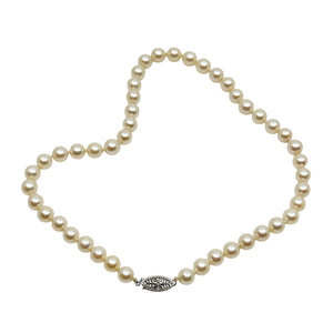 Quality 7mm Japanese Saltwater Akoya Cultured Pearl Mid Century Vintage Necklace - 10K White Gold 14.25 Inch