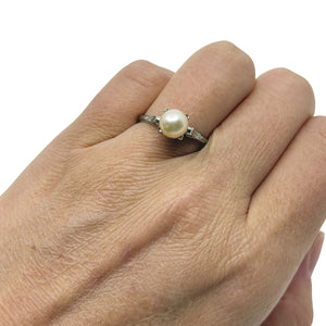 Mid Century Solitaire Japanese Saltwater Akoya Cultured Pearl Vintage Ring- Sterling Silver Sz 8 1/2