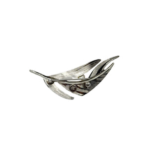 Curtis Creations Designer Vintage Japanese Saltwater Akoya Pearl Feather Brooch- Sterling Silver