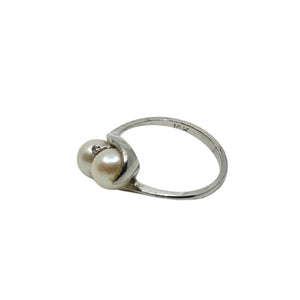 Vintage Diamond Bypass Japanese Saltwater Akoya Cultured Pearl Ring- 10K White Gold Size 5 3/4v