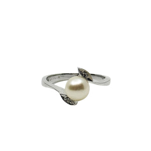 Vintage Leaf Diamond Bypass Japanese Saltwater Akoya Cultured Pearl Ring- 10K White Gold Size 7