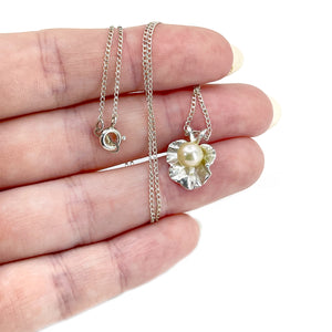 Nouveau Botanical Leaf Vintage Japanese Cultured Akoya Pearl Pendant Necklace- Sterling Silver 16 Inch