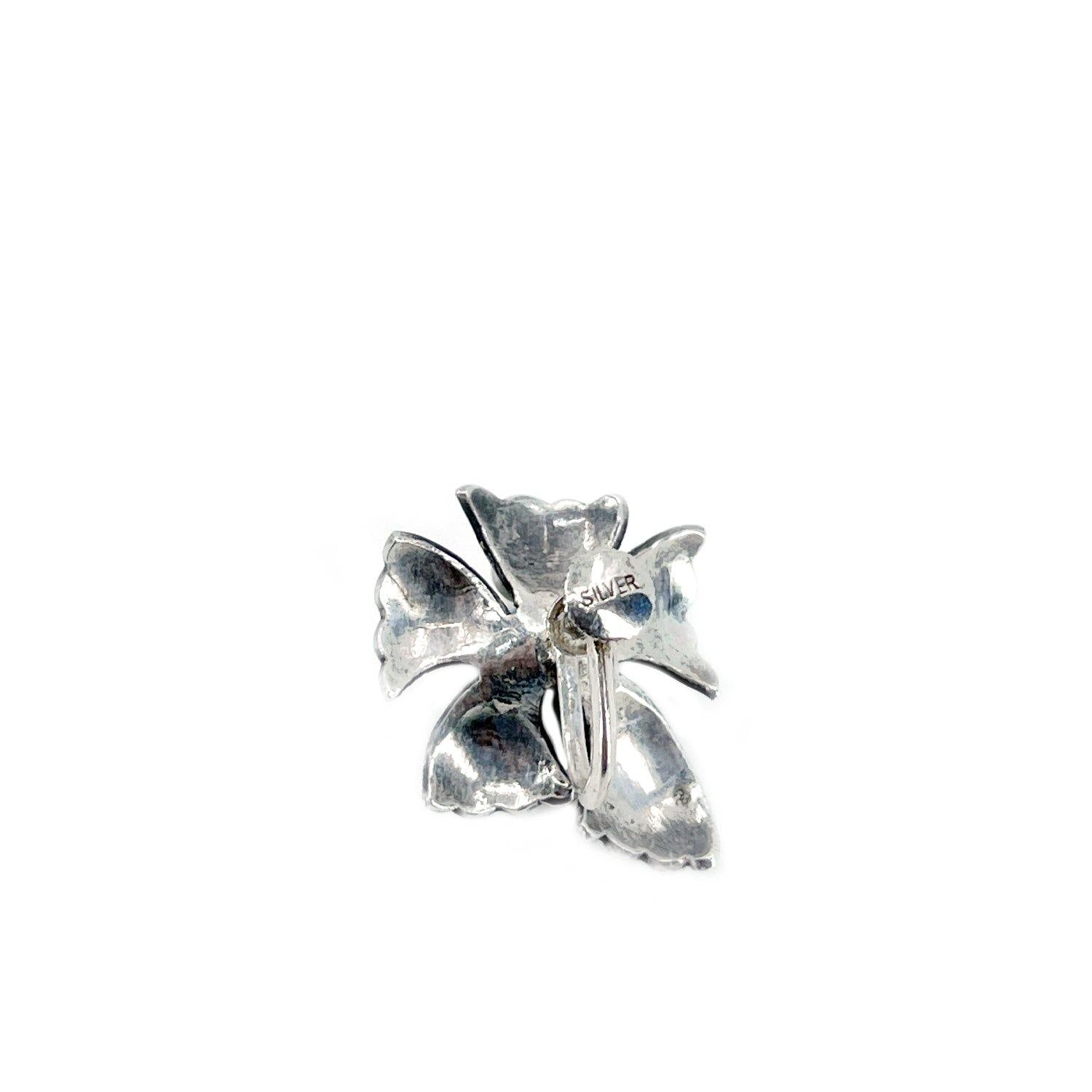 Ribbon Blue Akoya Saltwater Cultured Pearl Leaf Screwback Earrings- Sterling Silver