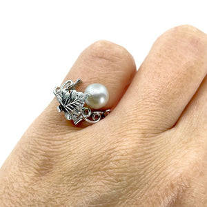 Vintage Grape Leaf Blue Japanese Saltwater Blue Akoya Cultured Pearl Vintage Ring- Sterling Silver Sz 5
