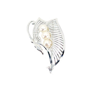 Modern Japanese Saltwater Akoya Cultured Pearl Butterfly Brooch Pendant- Sterling Silver