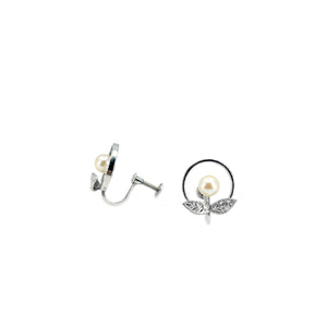 Circle Leaf Akoya Saltwater Cultured Pearl Vintage Screwback Earrings- Sterling Silver