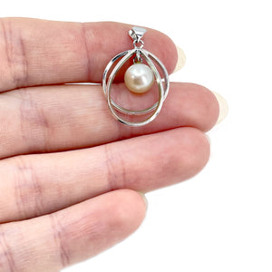 Mid-Century Japanese Saltwater Cultured Akoya Retro Pendant- Sterling Silver