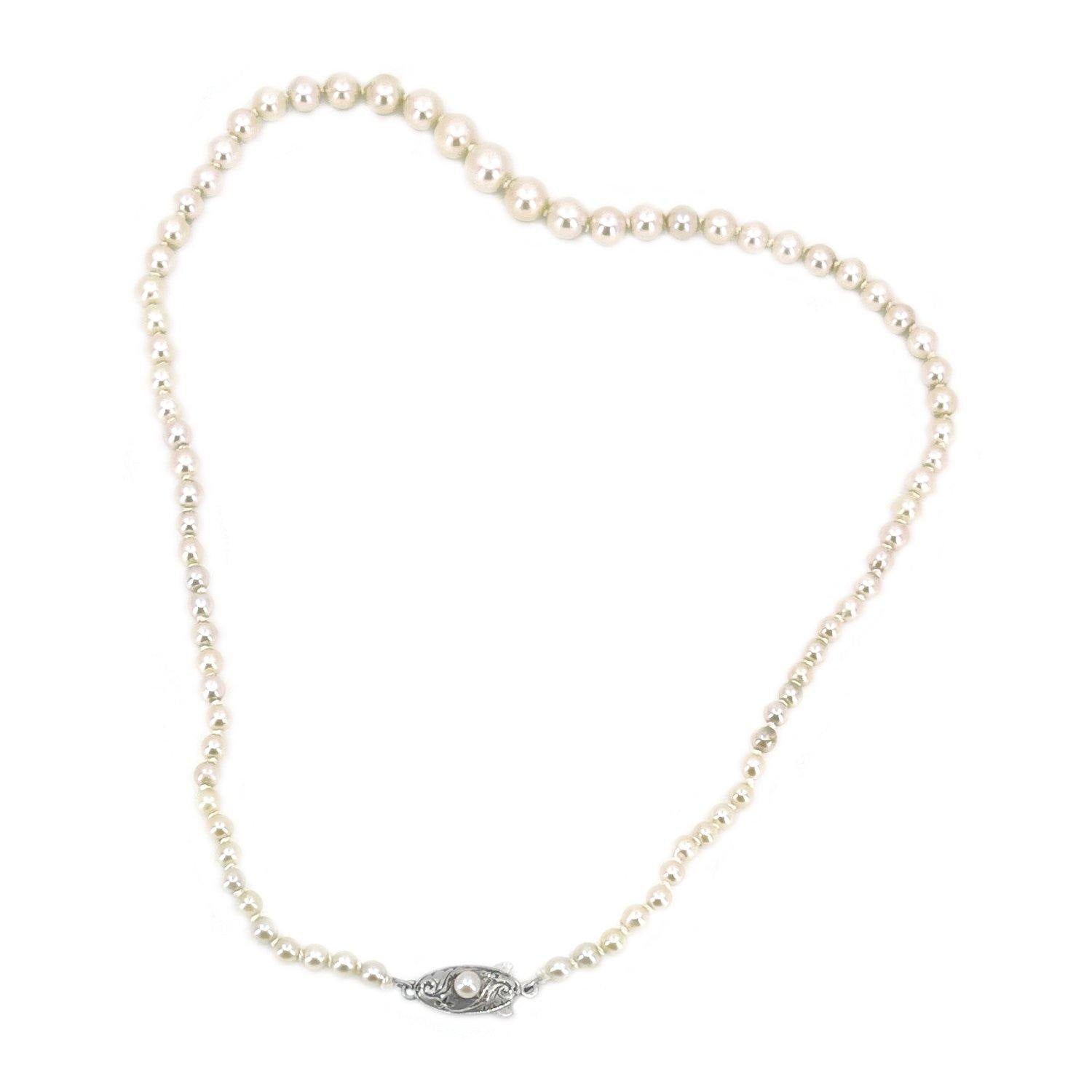 Art Deco Japanese Saltwater Cultured Akoya Pearl Graduated Necklace - Sterling Silver 16.50 Inch