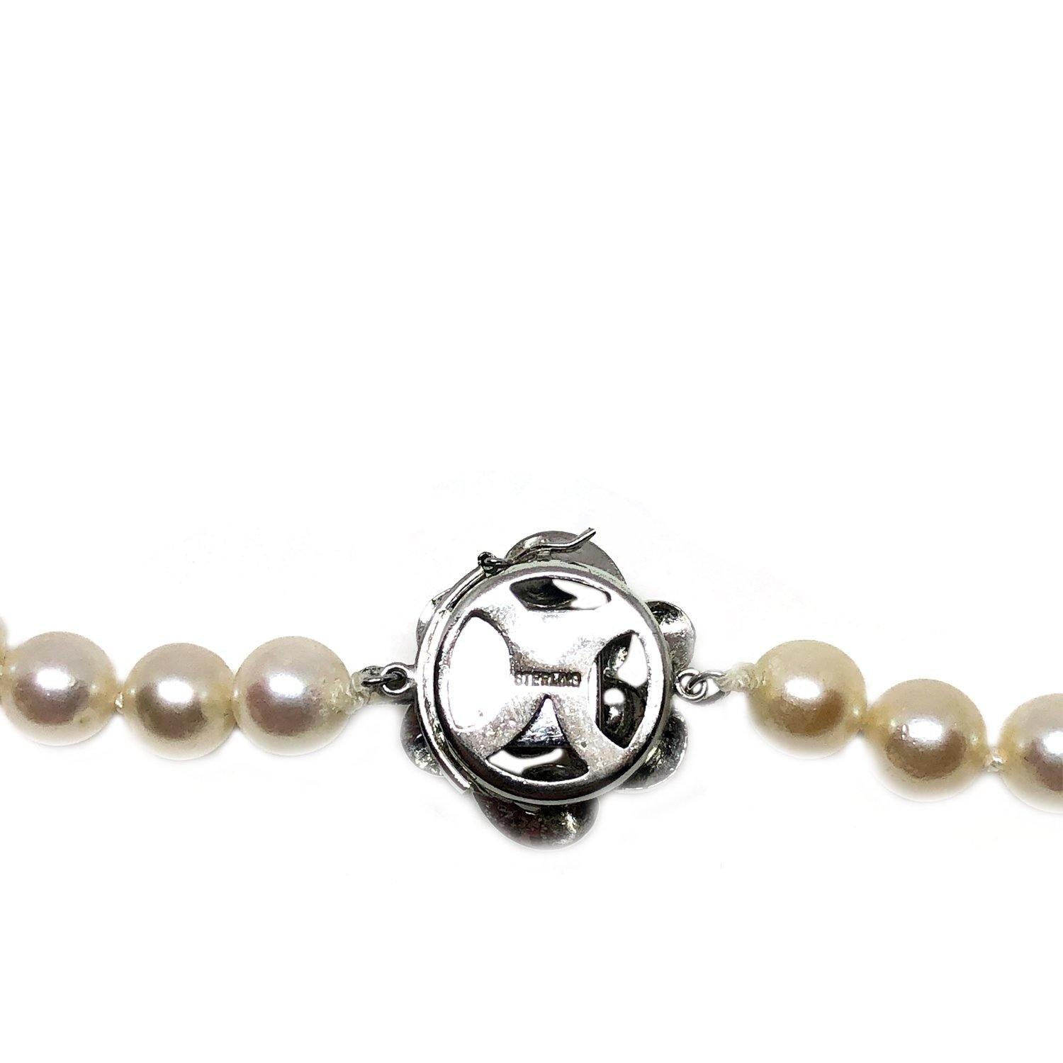 Mid Century Floral Japanese Saltwater Cultured Akoya Pearl Strand - Silver Vintage 29.50
