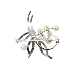 Nouveau Floral Engraved Japanese Akoya Cultured Saltwater Pearl Brooch- Sterling Silver