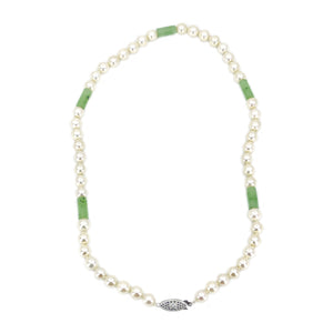 Vintage Green Jade Japanese Saltwater Cultured Akoya Pearl Choker Necklace- 14K White Gold 17.25 Inch