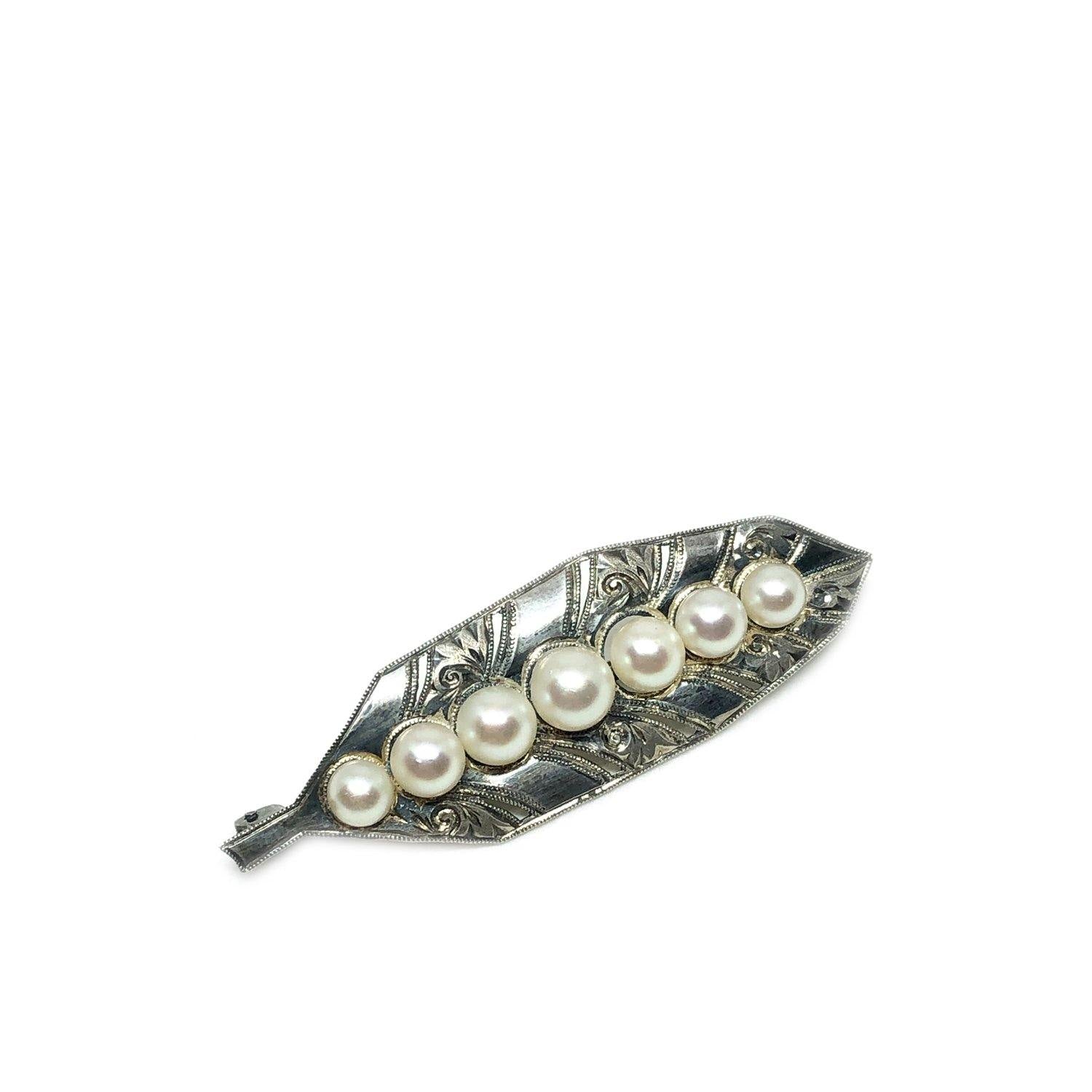 Engraved Nouveau Japanese Cultured Saltwater Akoya Pearl Brooch- Sterling Silver