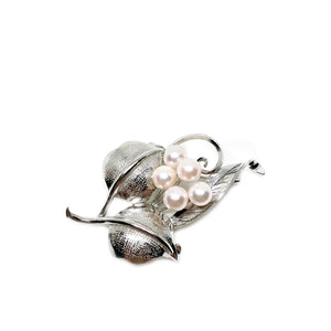 Textured Leaf Japanese Akoya Cultured Saltwater Pearl Brooch- Sterling Silver