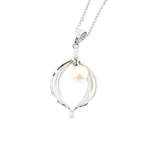 Mid Century Modern Japanese Cultured Akoya Pearl Retro Pendant- Sterling Silver 17.50 Inch