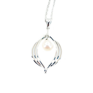 Mid Century Modern Japanese Cultured Akoya Pearl Retro Pendant- Sterling Silver 17.50 Inch