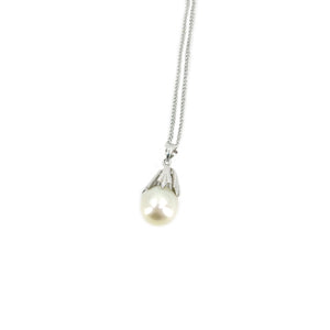 Nouveau Vintage Japanese Cultured Akoya Pearl Pendant Necklace- Sterling Silver 18.50 Inch