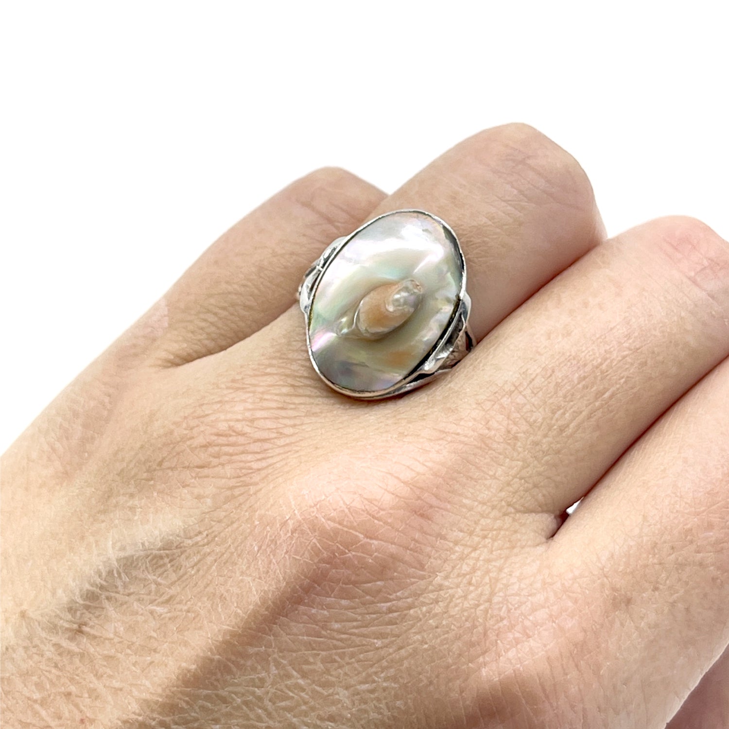 Art Nouveau Oval Abalone Blister Pearl Vintage Ring- Sterling Silver Sz 8.50