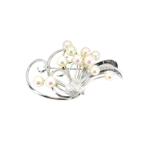 Nouveau Engraved Leaf Japanese Saltwater Akoya Cultured Vintage Cluster Pearl Brooch- Sterling Silver