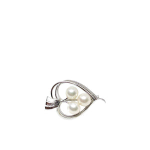 Petite Heart Japanese Saltwater Akoya Cultured Pearl Brooch- Sterling Silver
