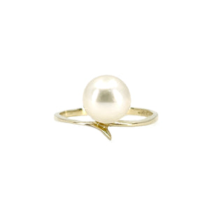 Petite Retro Vintage Japanese Saltwater Akoya Cultured Pearl Ring- 14K Yellow Gold Size 4