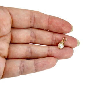 Charm Vintage Japanese Saltwater Akoya Pearl Solitaire Drop Pendant- 14K Yellow Gold