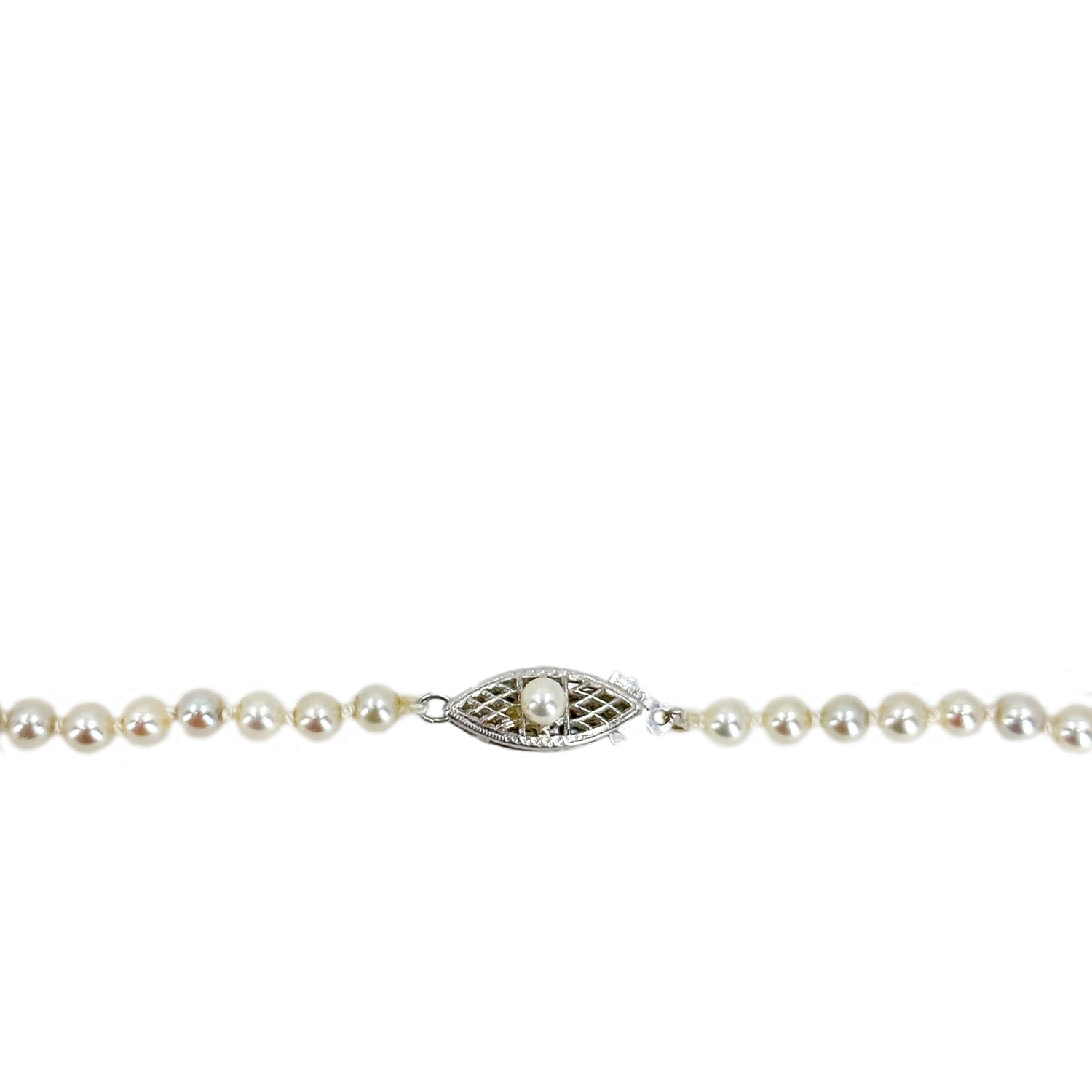 High Quality Graduated Vintage Japanese Saltwater Cultured Akoya Pearl Necklace - 14K White Gold 21.50 Inch